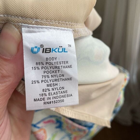 IBKUL Sharon White Multi Pullon Golf Short 6 10” - Picture 7 of 7